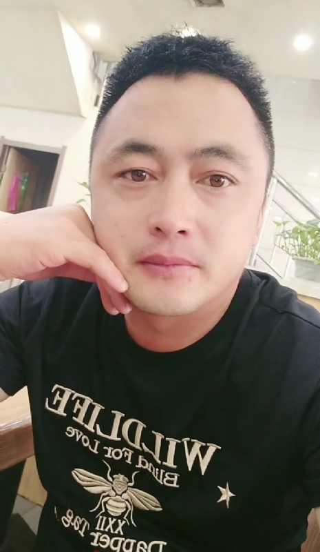 廖艾德的第一张照片--江西交友中心