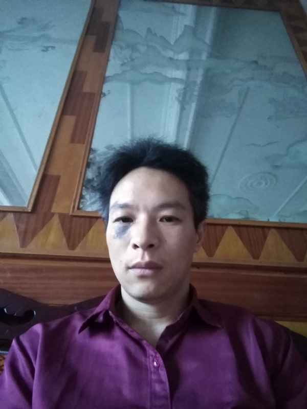 风中落叶的第一张照片--江西交友中心