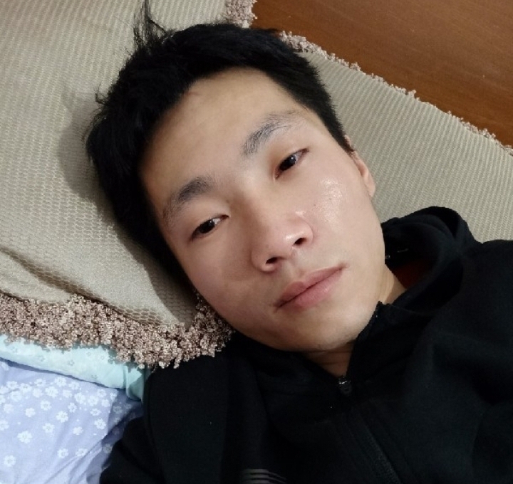 老鼠爱上猫的第一张照片--江西交友中心